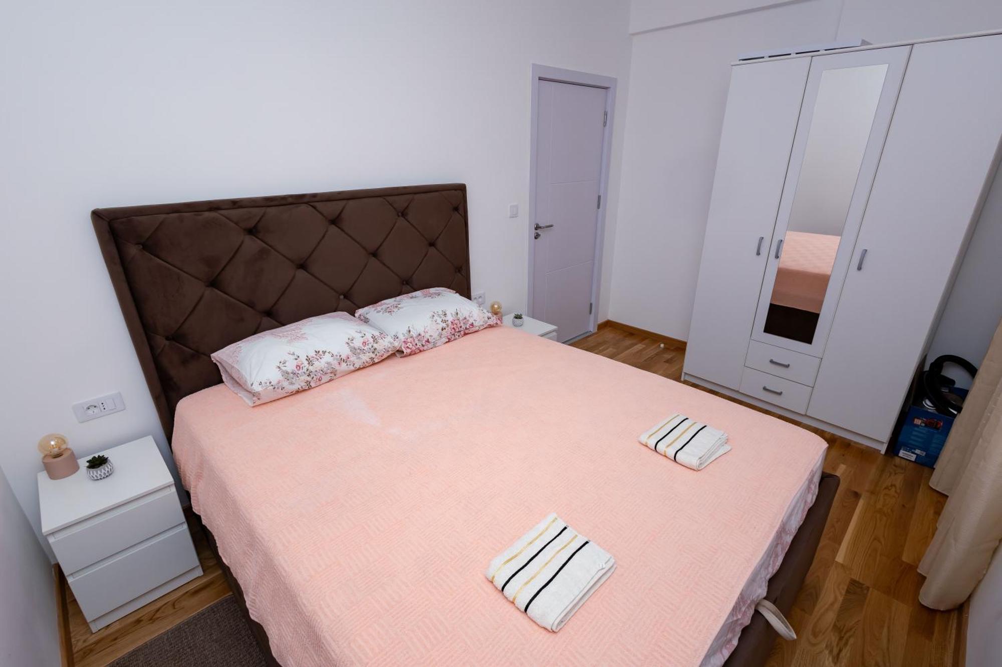 Appartement Elegant Escape Podgorica Extérieur photo