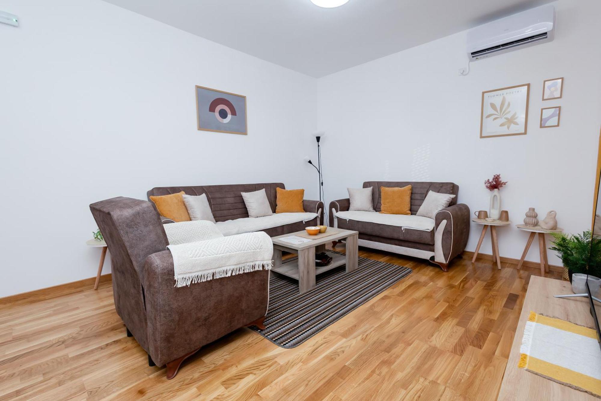 Appartement Elegant Escape Podgorica Extérieur photo